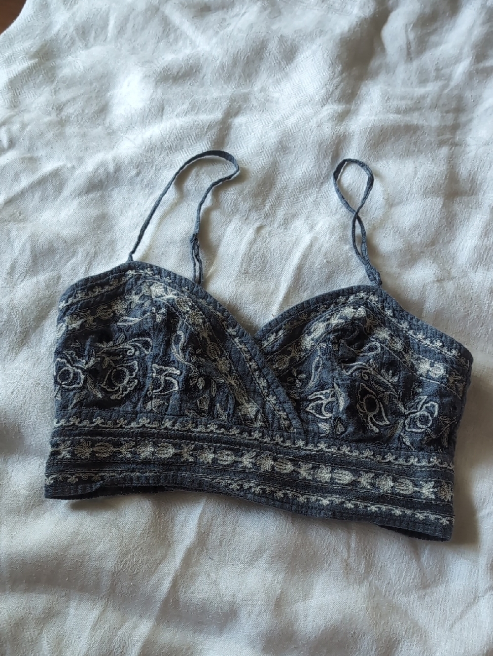 American Eagle Outfitters Heathered Charcoal Knit Top